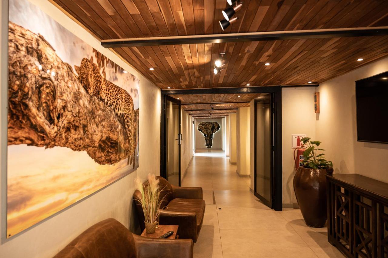 Chobe River Lodge Kasane Bagian luar foto