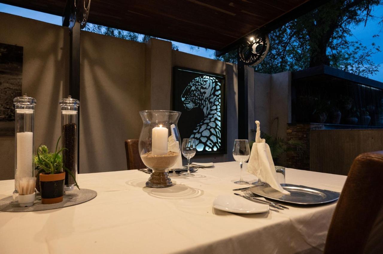Chobe River Lodge Kasane Bagian luar foto