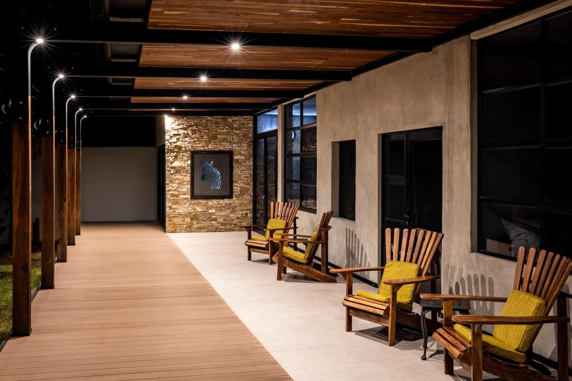 Chobe River Lodge Kasane Bagian luar foto